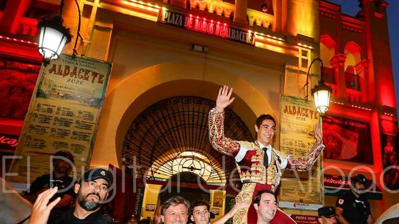 Nacho Torrejón hace lo propio y abre la primera puerta grande de la feria de Albacete