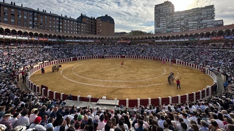 Tres orejas para despedir la Feria de Valladolid