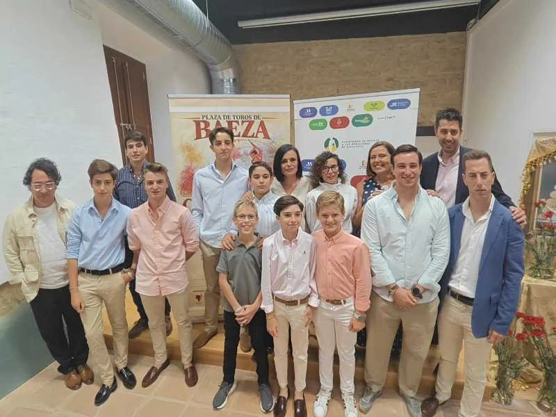 Baeza presenta una Clase Magistral de Tentadero Público que aúna toro, caballo, flamenco y solidaridad