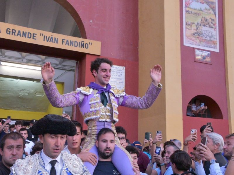 Victor Hernandez, Figura del Toreo