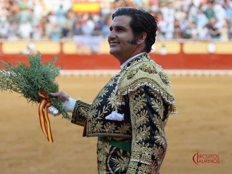 El Bar Riojano acoge la tertulia “Morante en El Puerto” para analizar la figura del torero de La Puebla