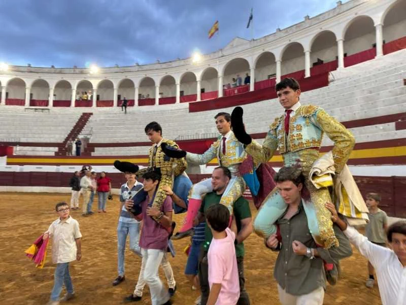 La Escuela de Tauromaquia de Badajoz convoca 50 plazas para el curso 2027